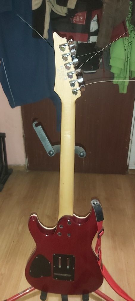 Ibanez SA 360 QM