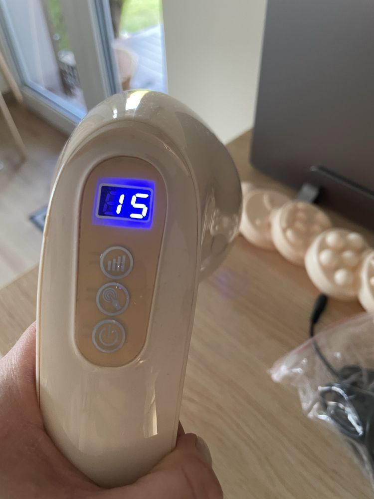 Urzadzenie do redukcji cellulitu
