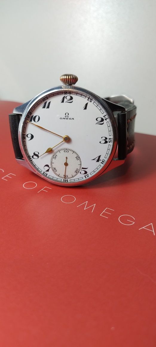 Zegarek mechaniczny Omega