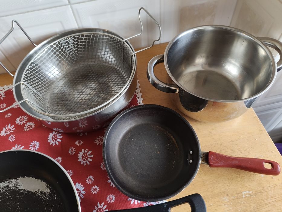 Conjunto frigideiras e panelas