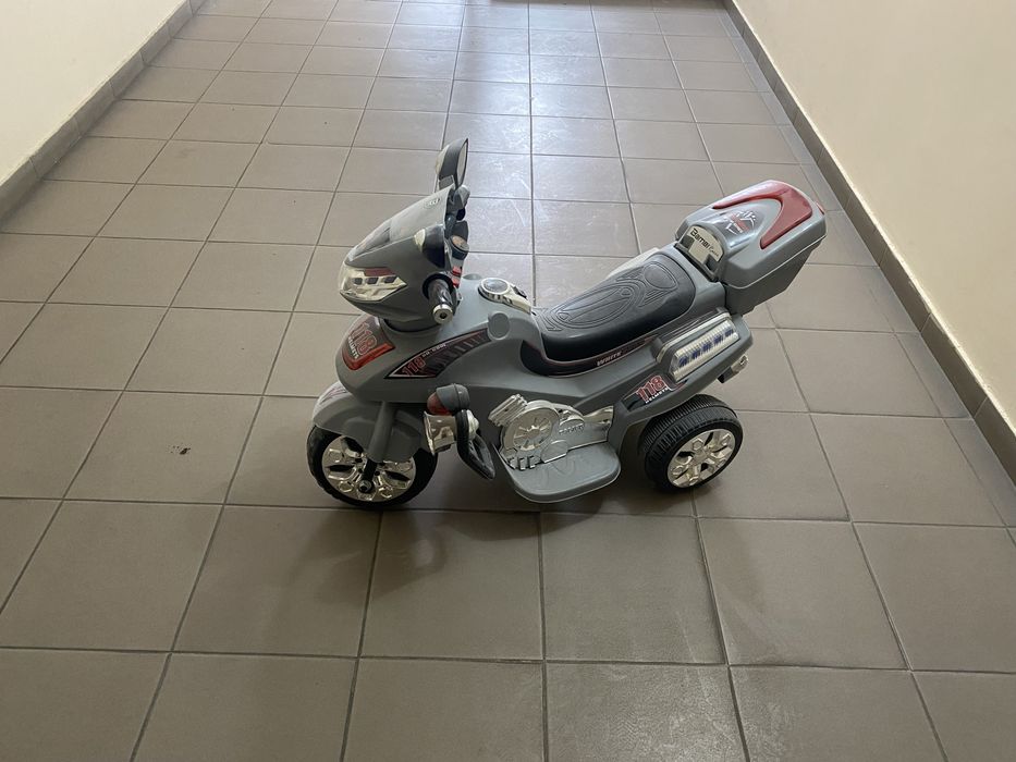 Дитячий електро мотоцикл