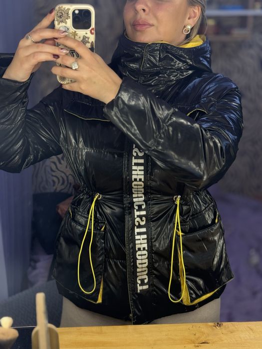 Куртка осінь весна