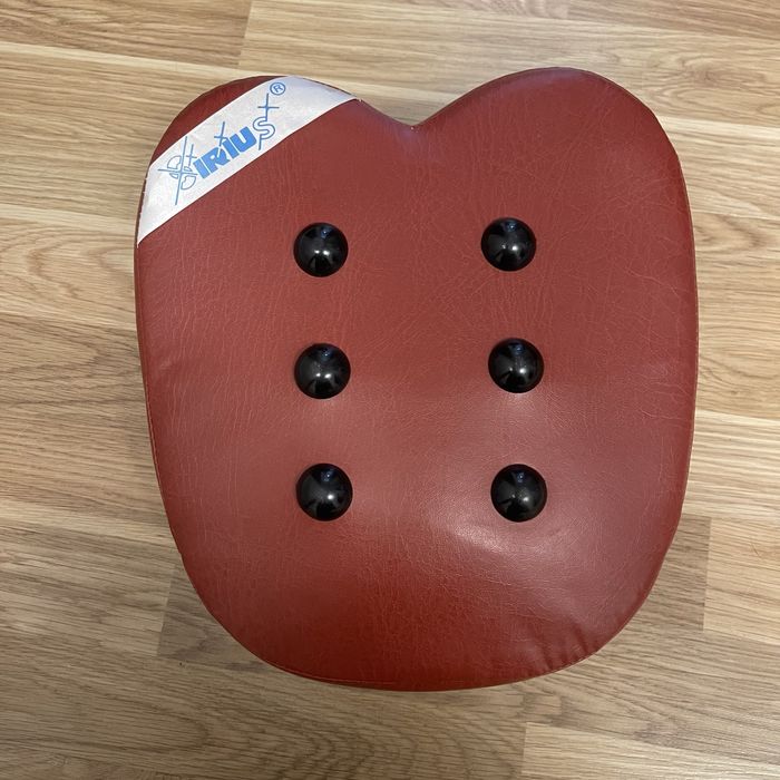 Продам массажёр для ног и спины Irius