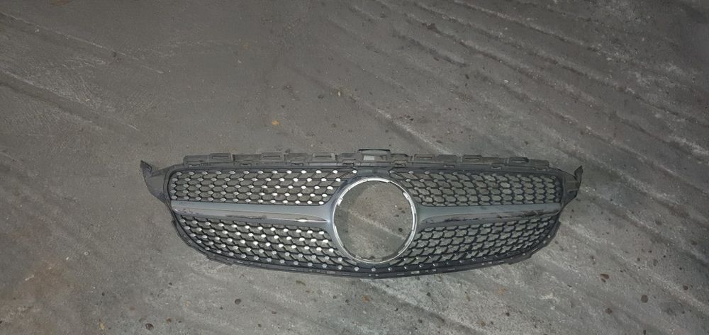 Grelha Mercedes CLA