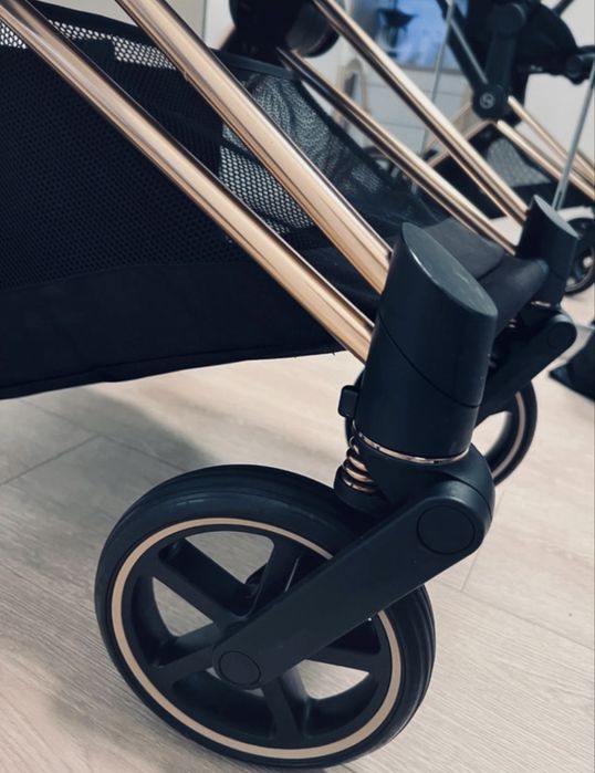 Wózek Cybex Priam 4.0 deep black rose gold