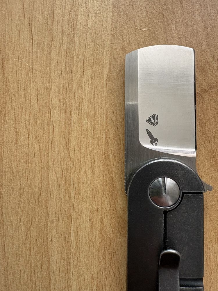 BÖKER PLUS - nóż Suiseki  black