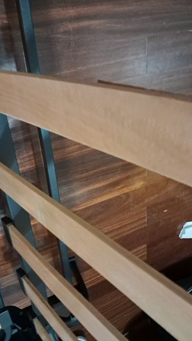 Estrado/ estrutura sofá-cama