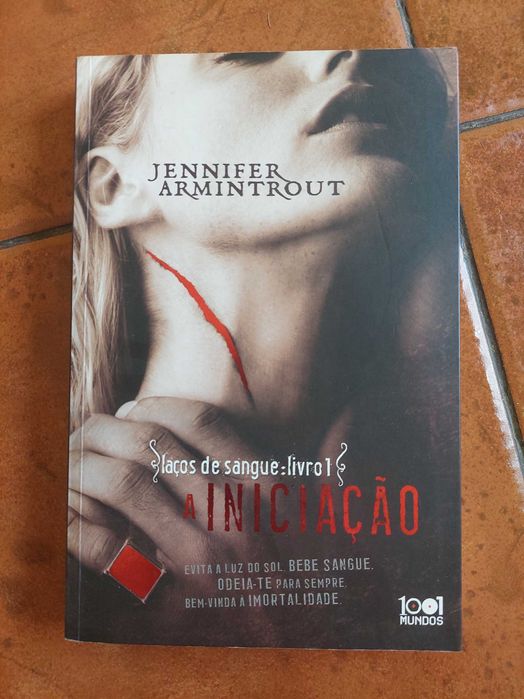 Livro - Laços de Sangue: A iniciação