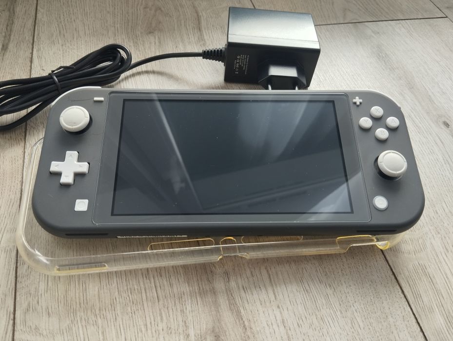 Aktualne konsola Nintendo Switch Lite 2024