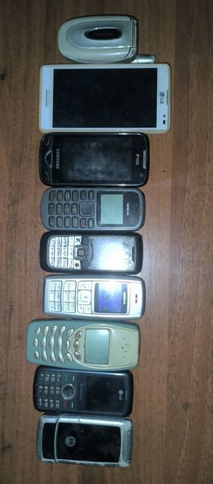 Продам телефоны Nokia , Samsung