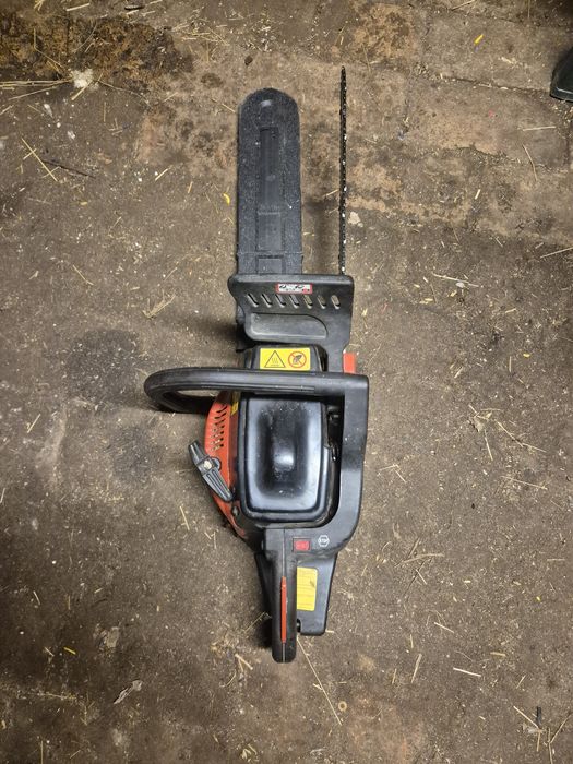 Mała piła spalinowa