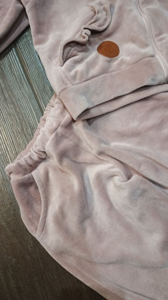 Dres komplet dresik Fabryka Bodziaków 98 104 róż brudny welur