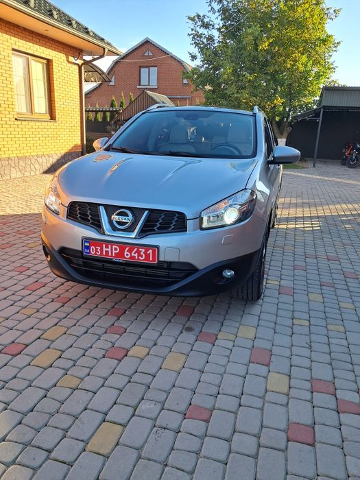 Продам Nissan Qashqai2011