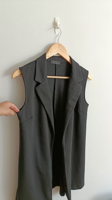 Kamizelka damska dłuższa czarna casual minimalistyczna gładka M 38 L 4