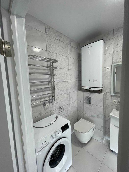 Продам 1-кімнатну квартиру в новобудові