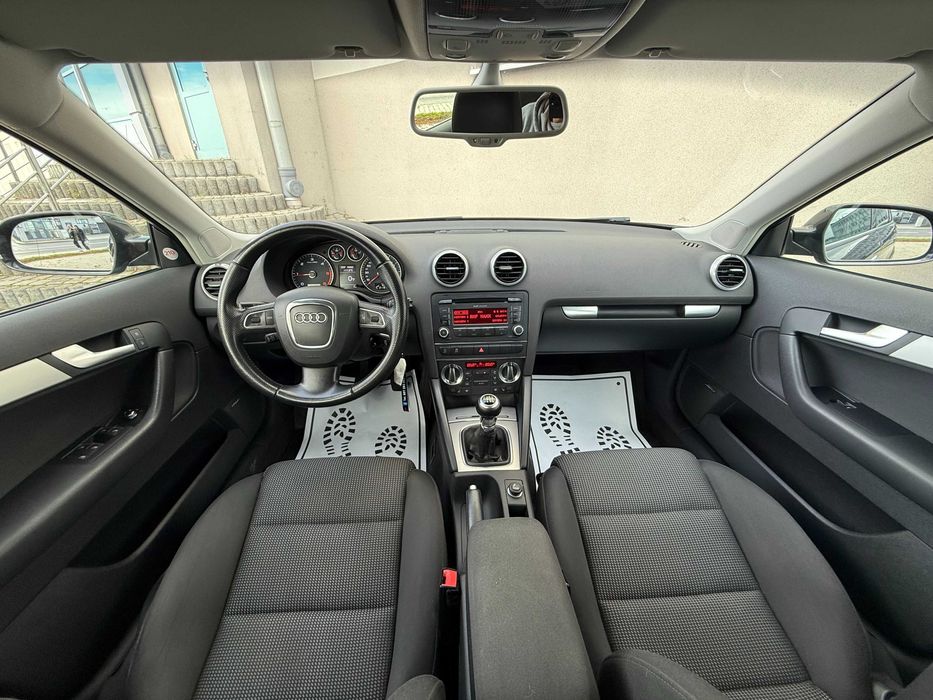 AUDI A3 2,0 TDI 140KM Jak Nowa Klima Bixenon Ledy Alu 18 Bose Servis