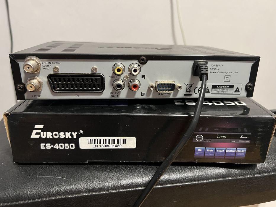 Супутникова приставка Eurosky ES-4050