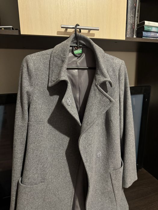 вовняне пальто сіре