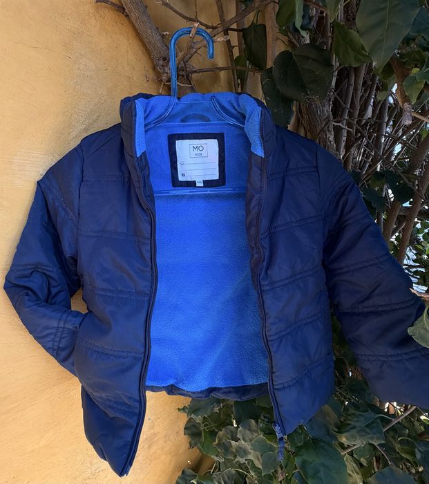 Blusão de criança azul com forro polar