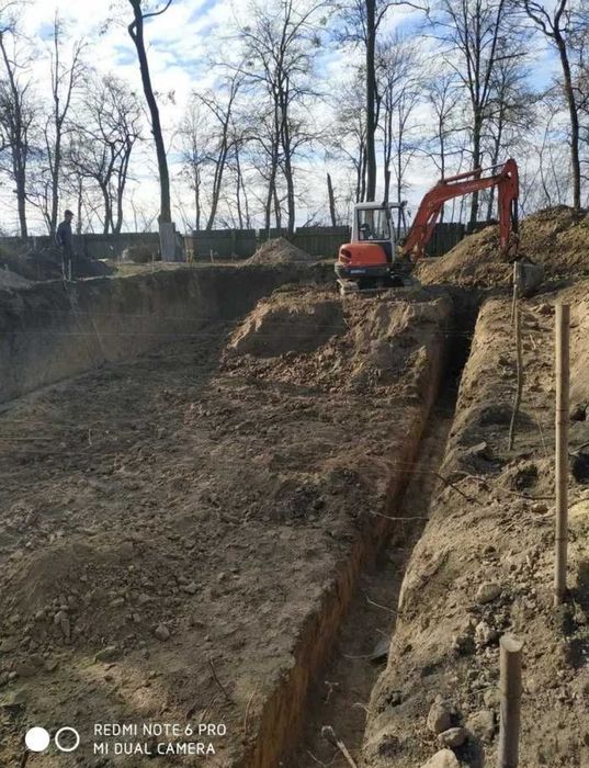 Послуги экскаватора