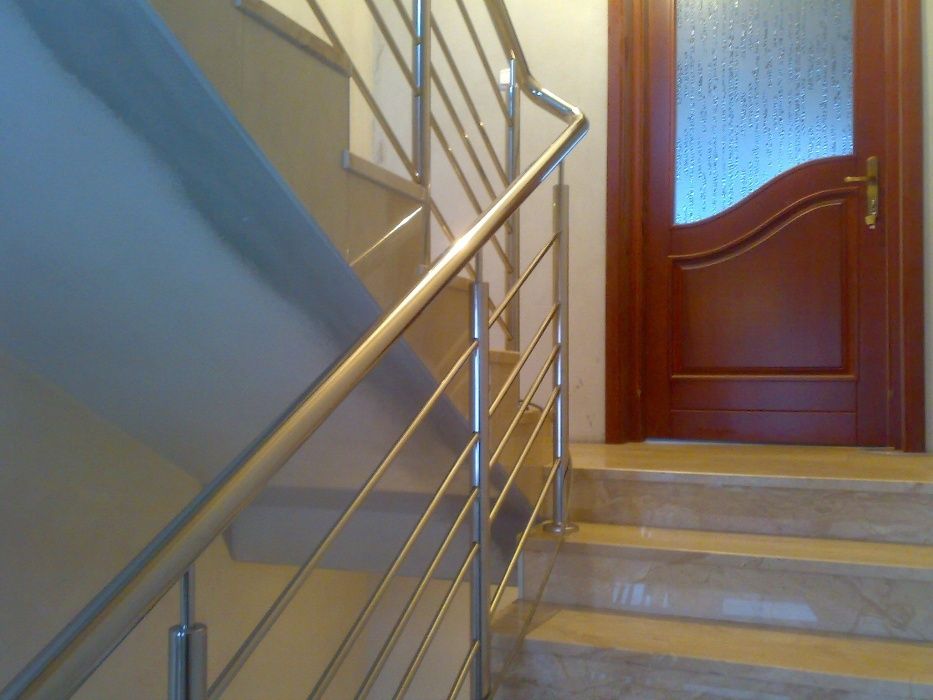 Balustrady, barierki, poręcze Nierdzewne