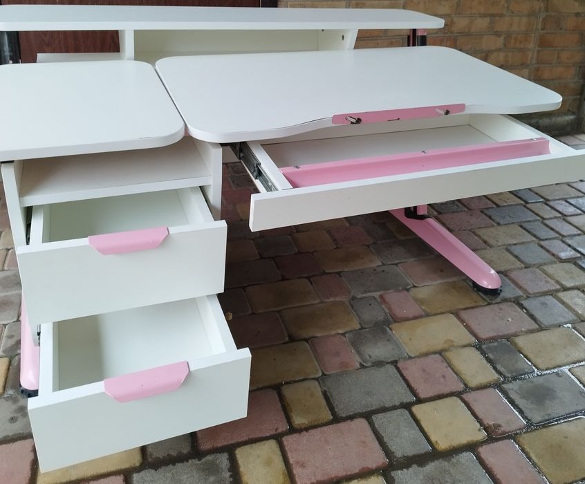 Продам стіл - парту "Школяр"
