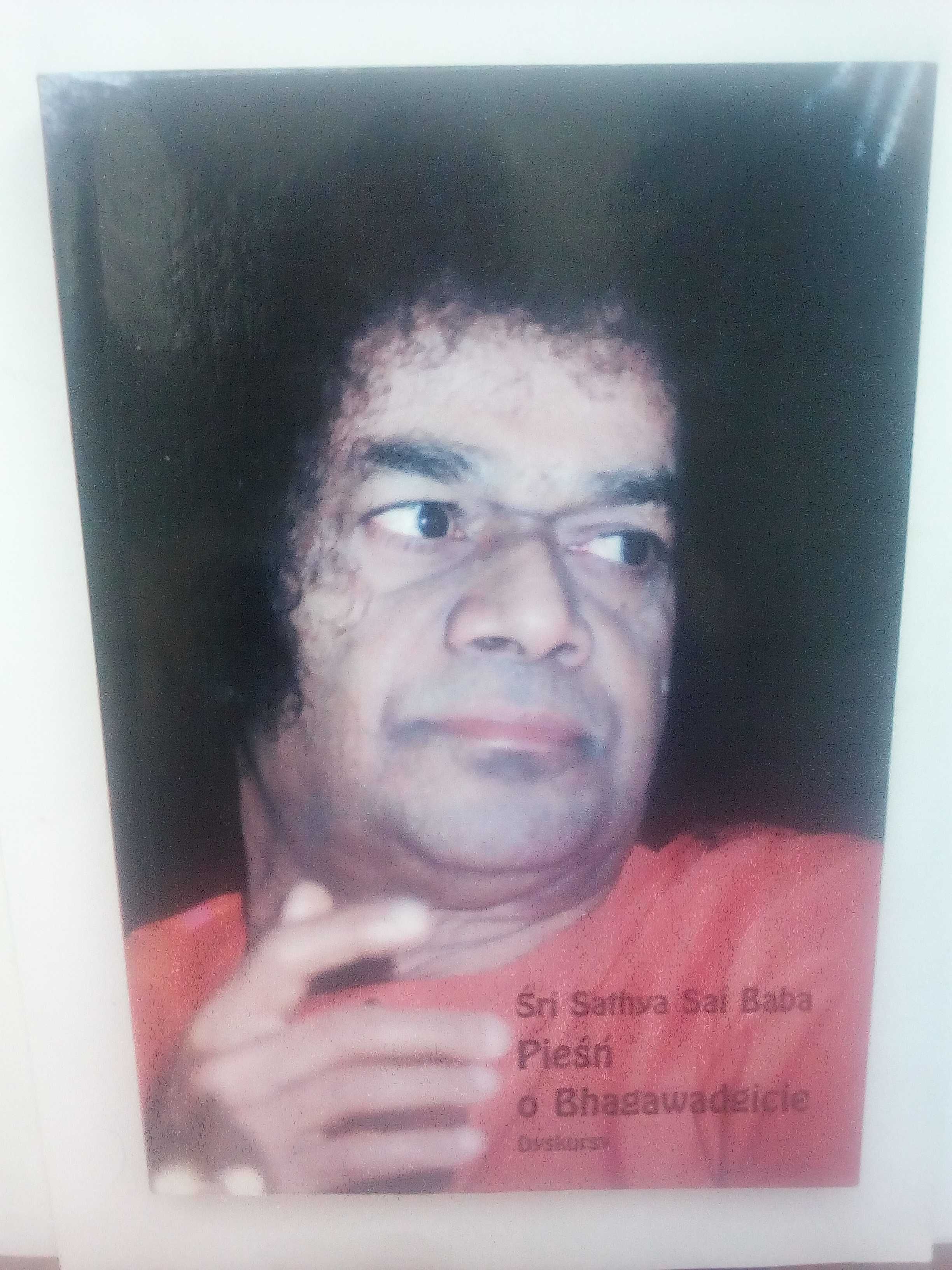 Śri Sathya Sai Baba - Pieśń o Bhagawadgicie (mistrz duchowy)