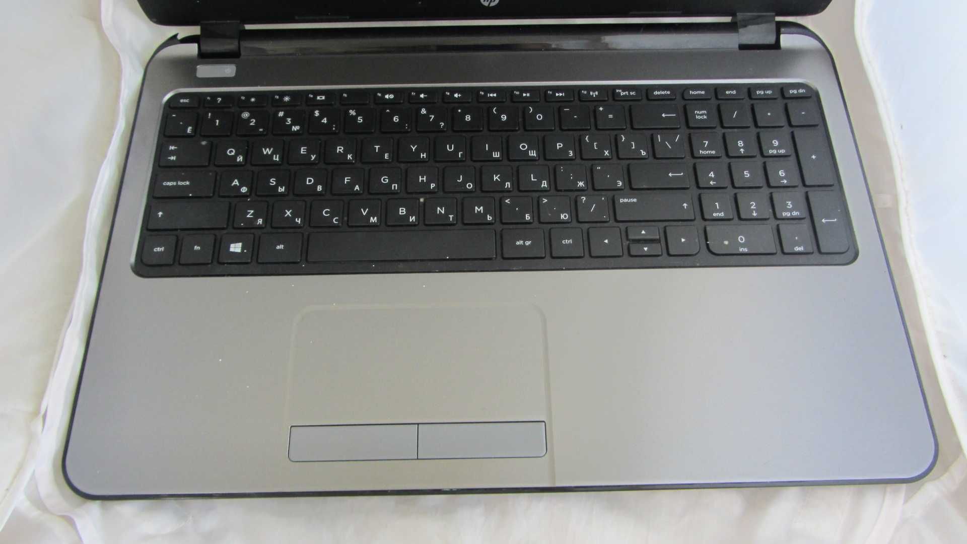 Ноутбук HP 255 G3 AMD E1 8Gb/240Gb SSD