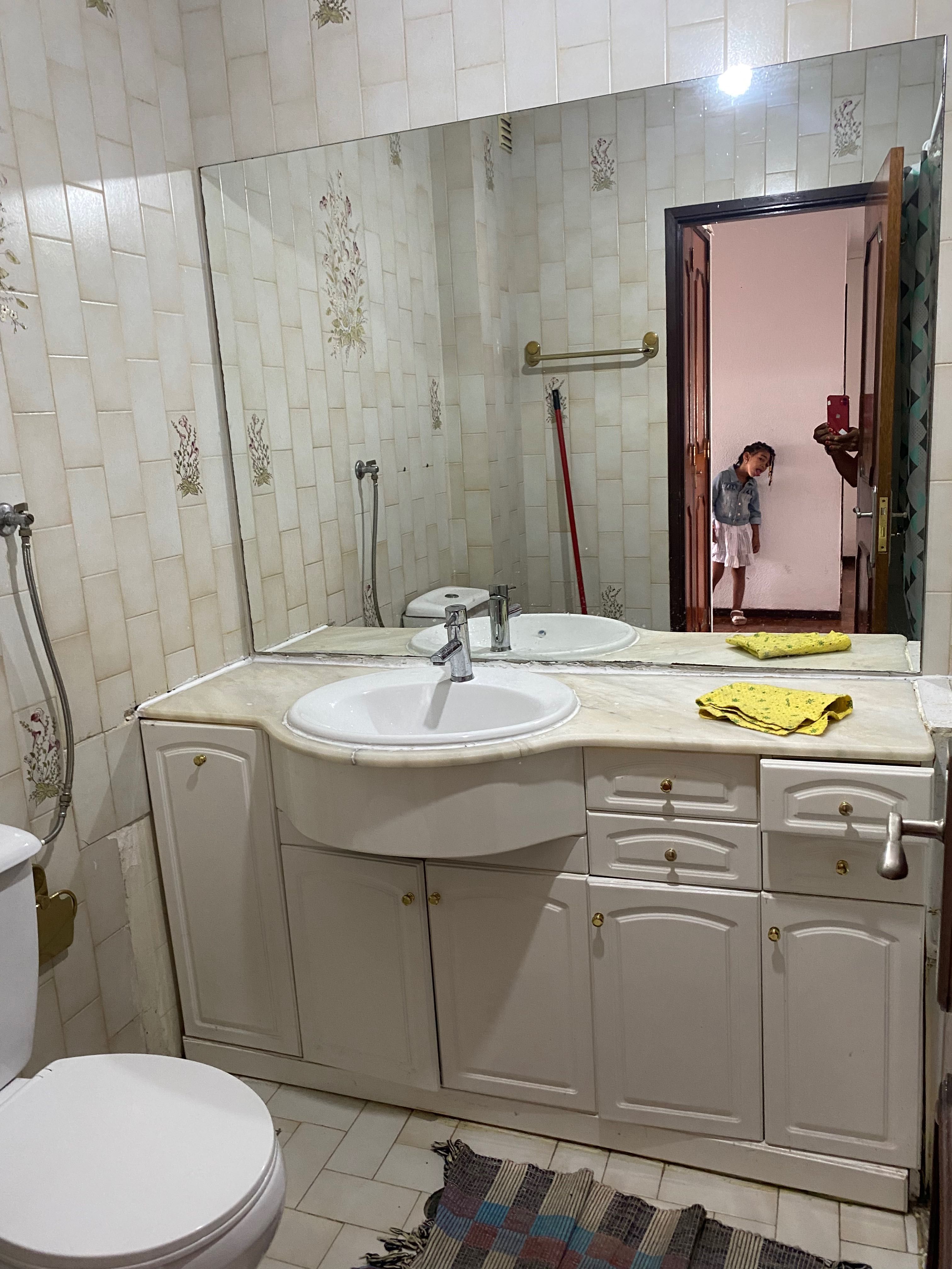 Quarto  em Monte Abraão para casal
