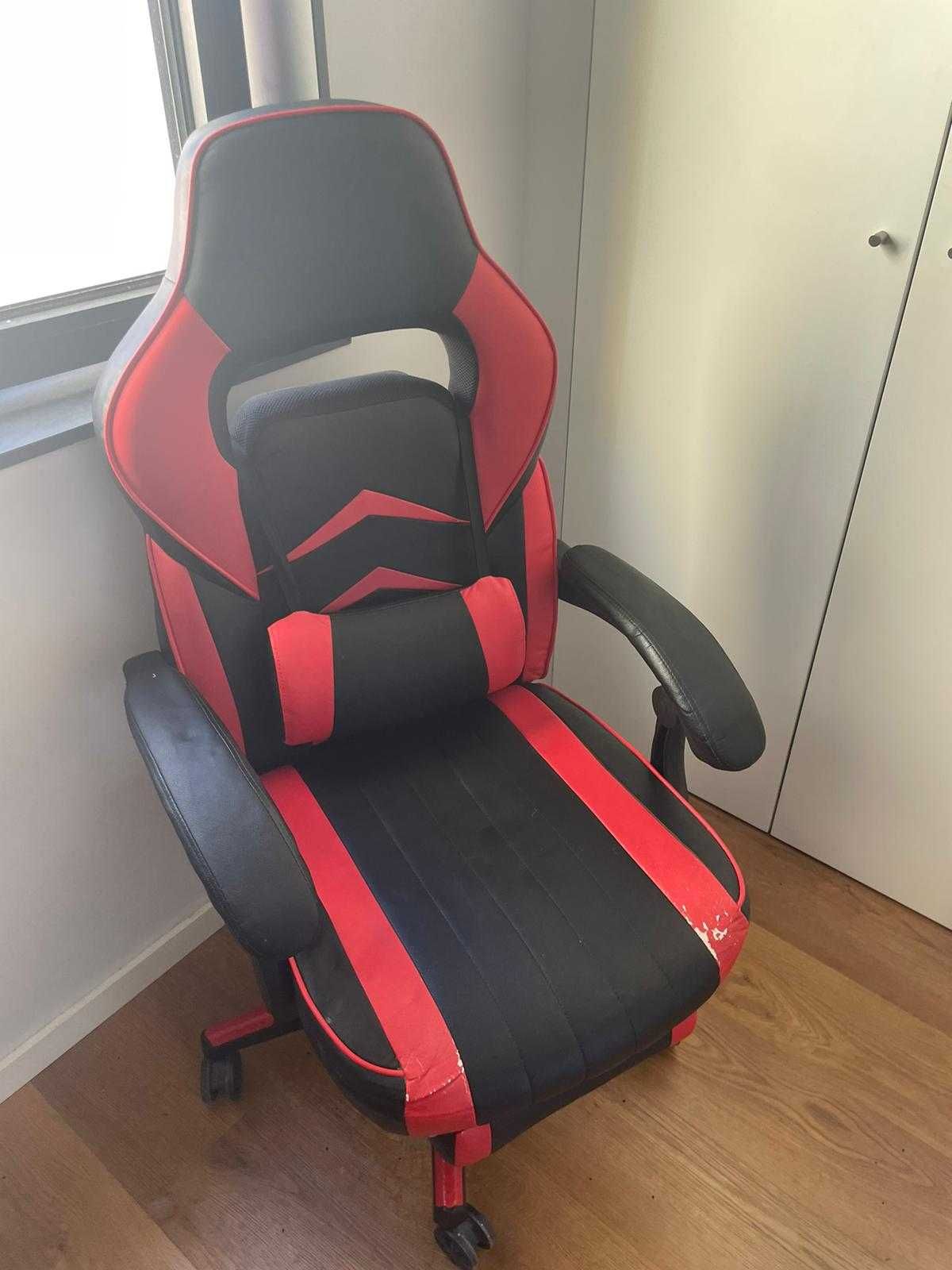 Cadeira gamer preto/vermelho