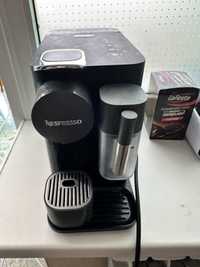 Кофемашина Nespresso Lattissima One EN 500.BW