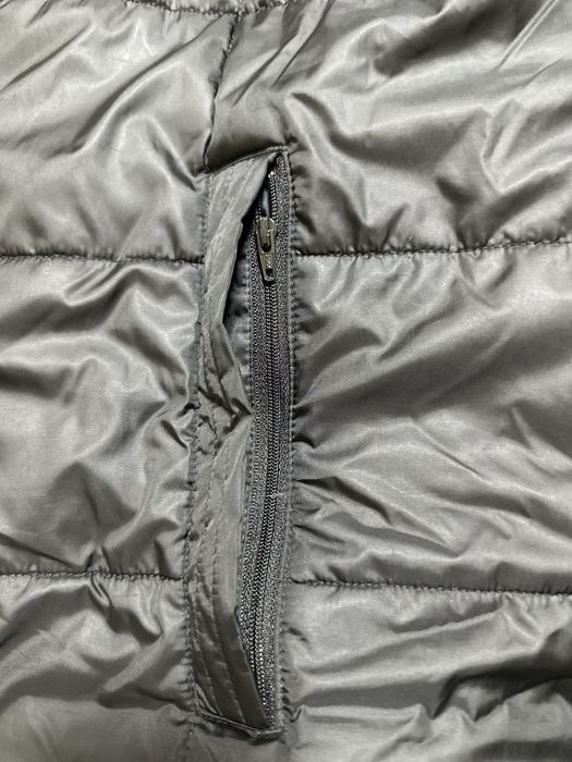 Куртка adidas розмір M