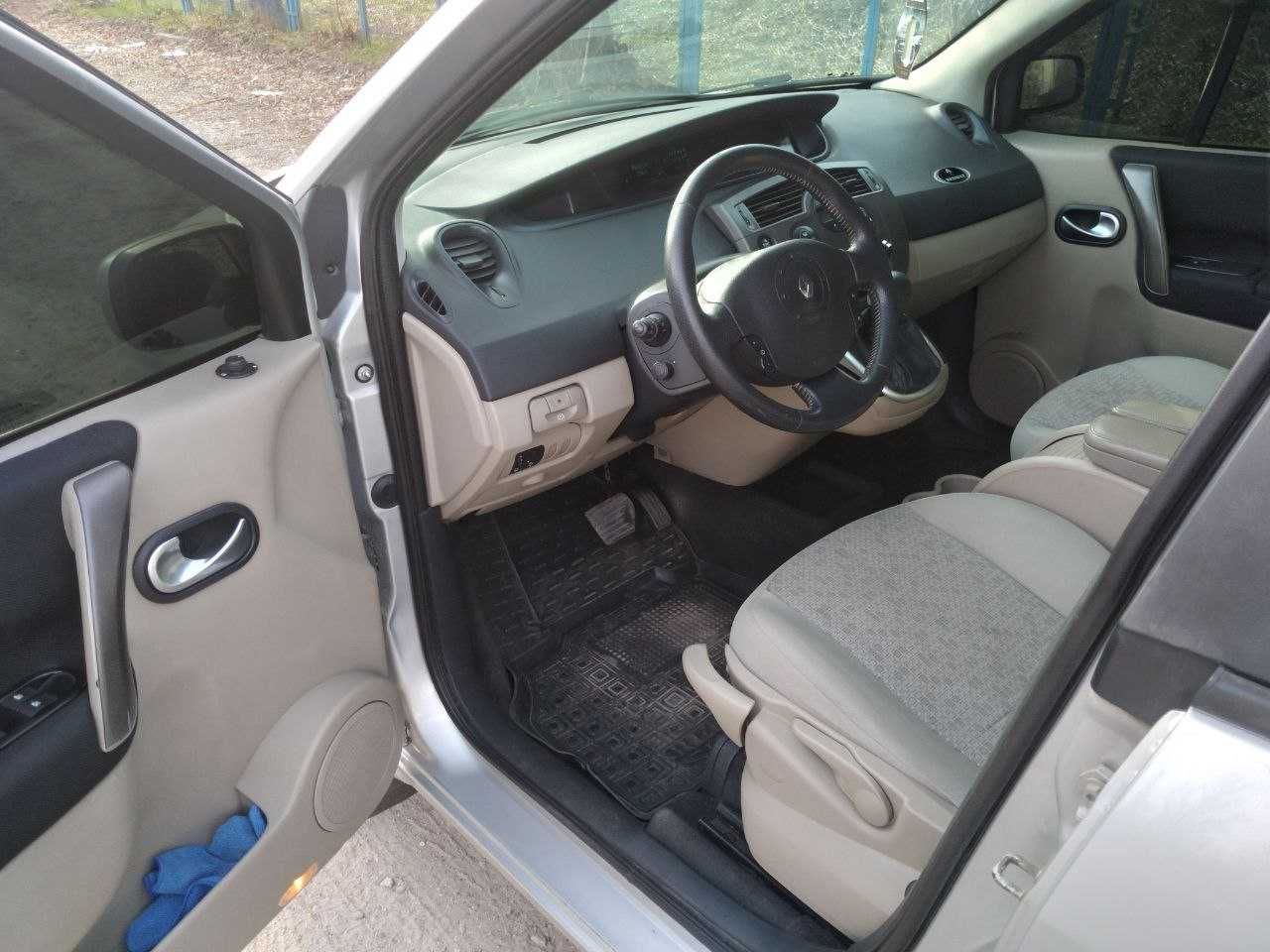 Продам Renault Scenic 2