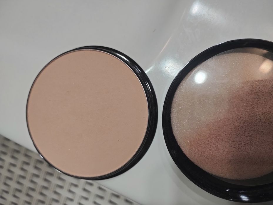 Max factor creme puff 81 truly fair