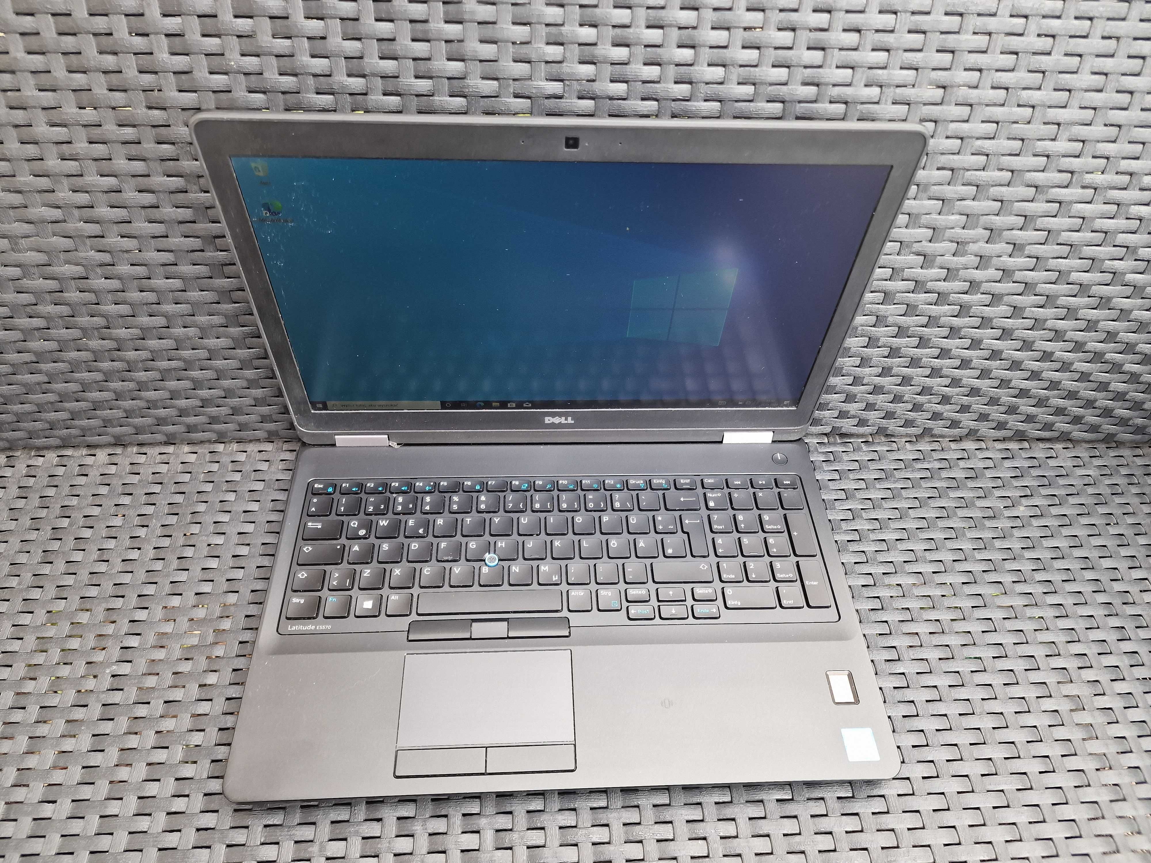 Laptop DELL E5570 Core i5 8GB 240SSD FullHD