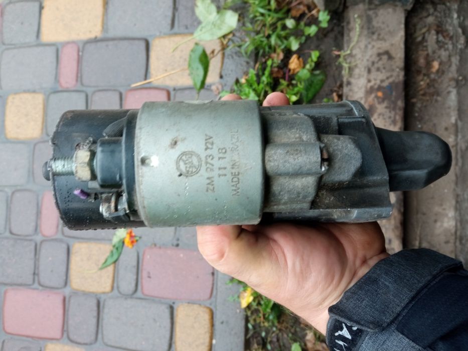 Продам стартер bosh