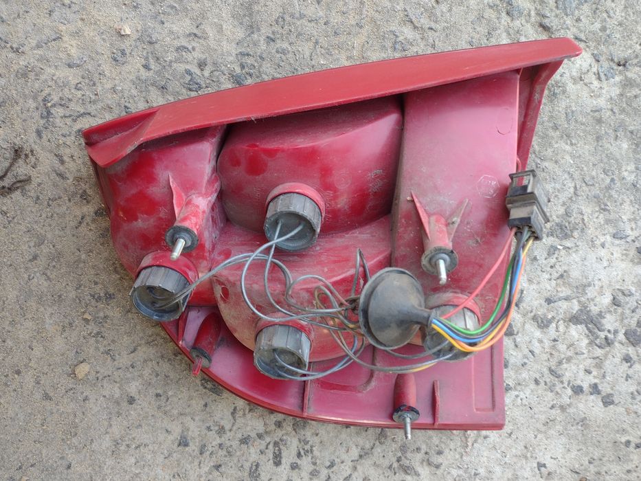 Фонарь правий Лада Калина 1118