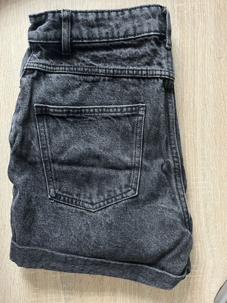 Szorty dżinsowe Pull and Bear r.26 /House XS czarne