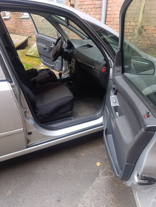 Opel Meriva 1.6 газ/бензин 2006г (универсал/минивэн/микровэн)