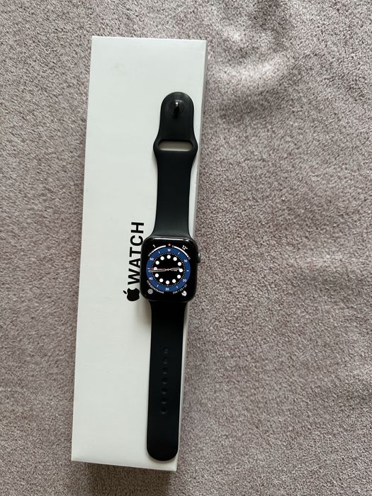 Годинник  Apple Watch SE44