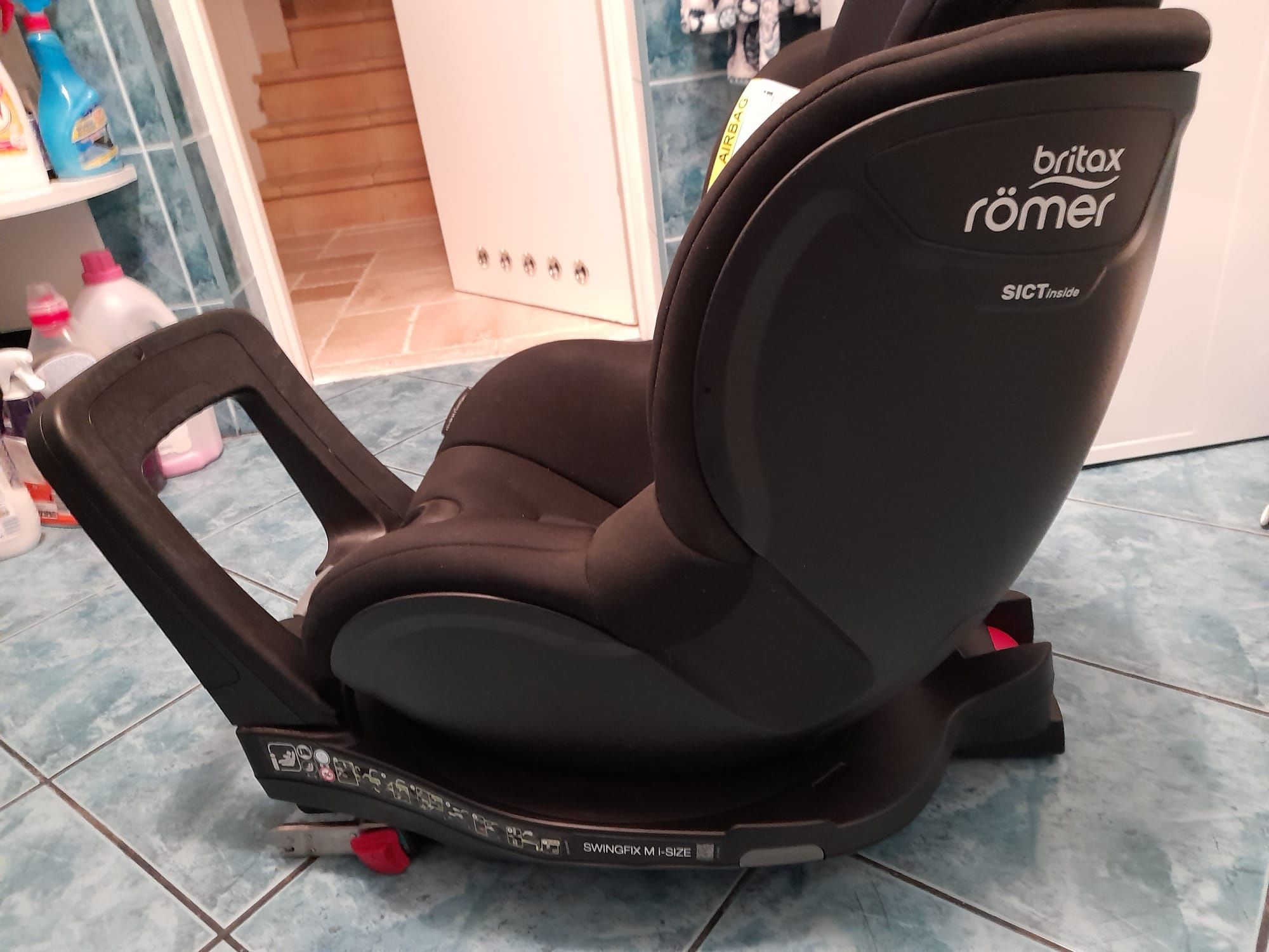 Siedzonko samochodowe dla dzieci britax romer Dualfix m-size