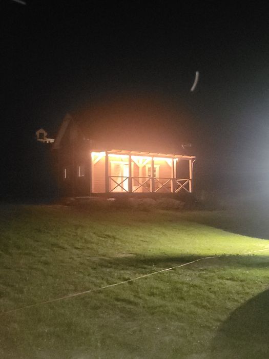 Komfortowy Domek 2 nad jeziorem Dadaj przy plaży z prywatnym pomostem