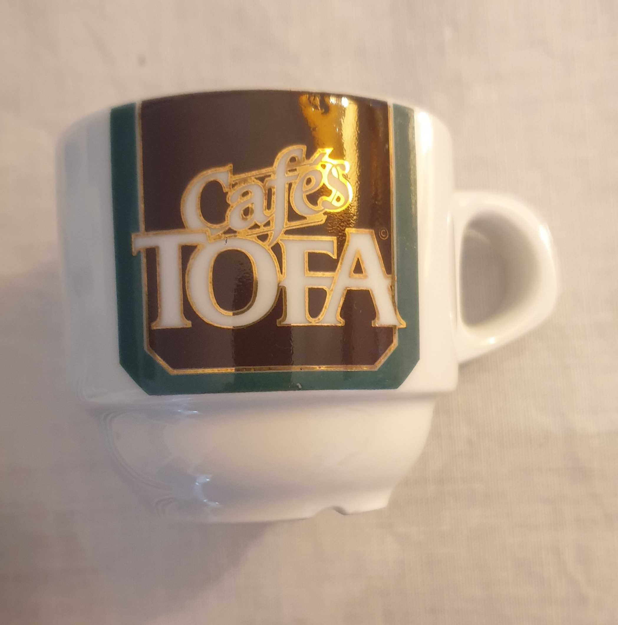 Chávenas e pires de café