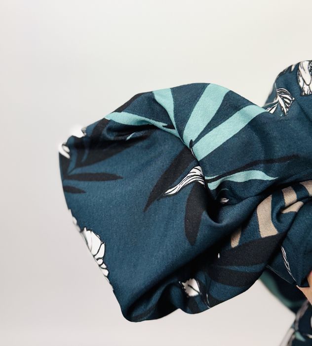 Zielona sukienka midi w kwiatowy wzór 4XL 48