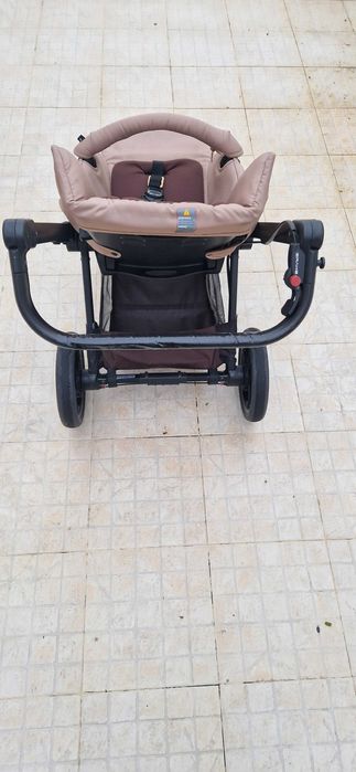 Carrinho bébé Muum by Jané em bom estado. Sem chapeleira.