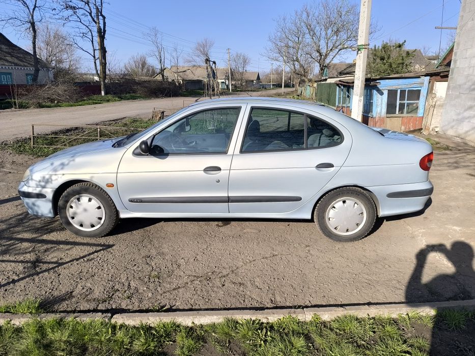 Рено Меган 1.4 бенз