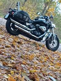 Suzuki Intruder