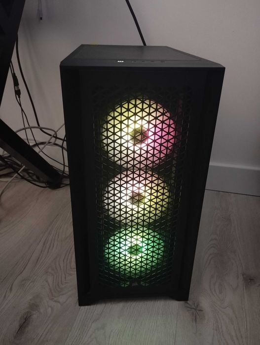 Corsair iCUE 4000X RGB Midi Tower BLACK Gaming Plus AIRFLOW