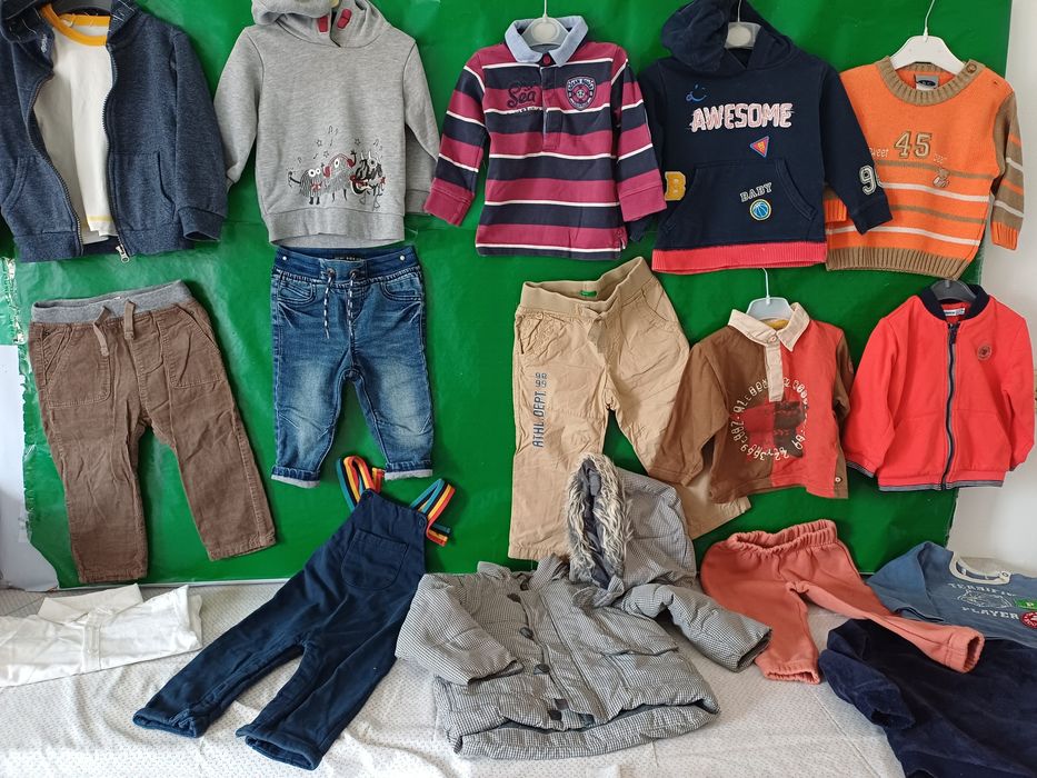 Lote de roupinhas 12 a 18 meses.