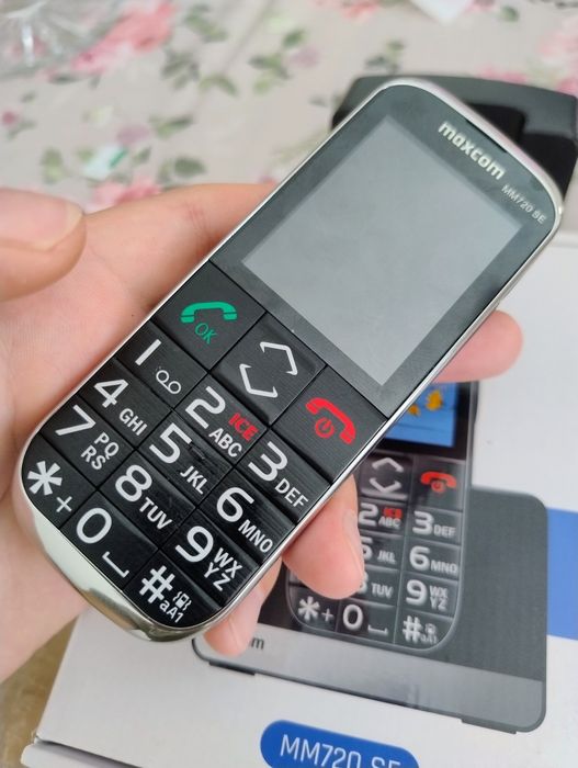 Telefon Maxcom MM720 SE